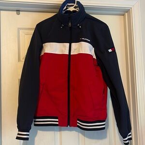Tommy Hilfiger lightweight jacket size xs. Worn a couple times